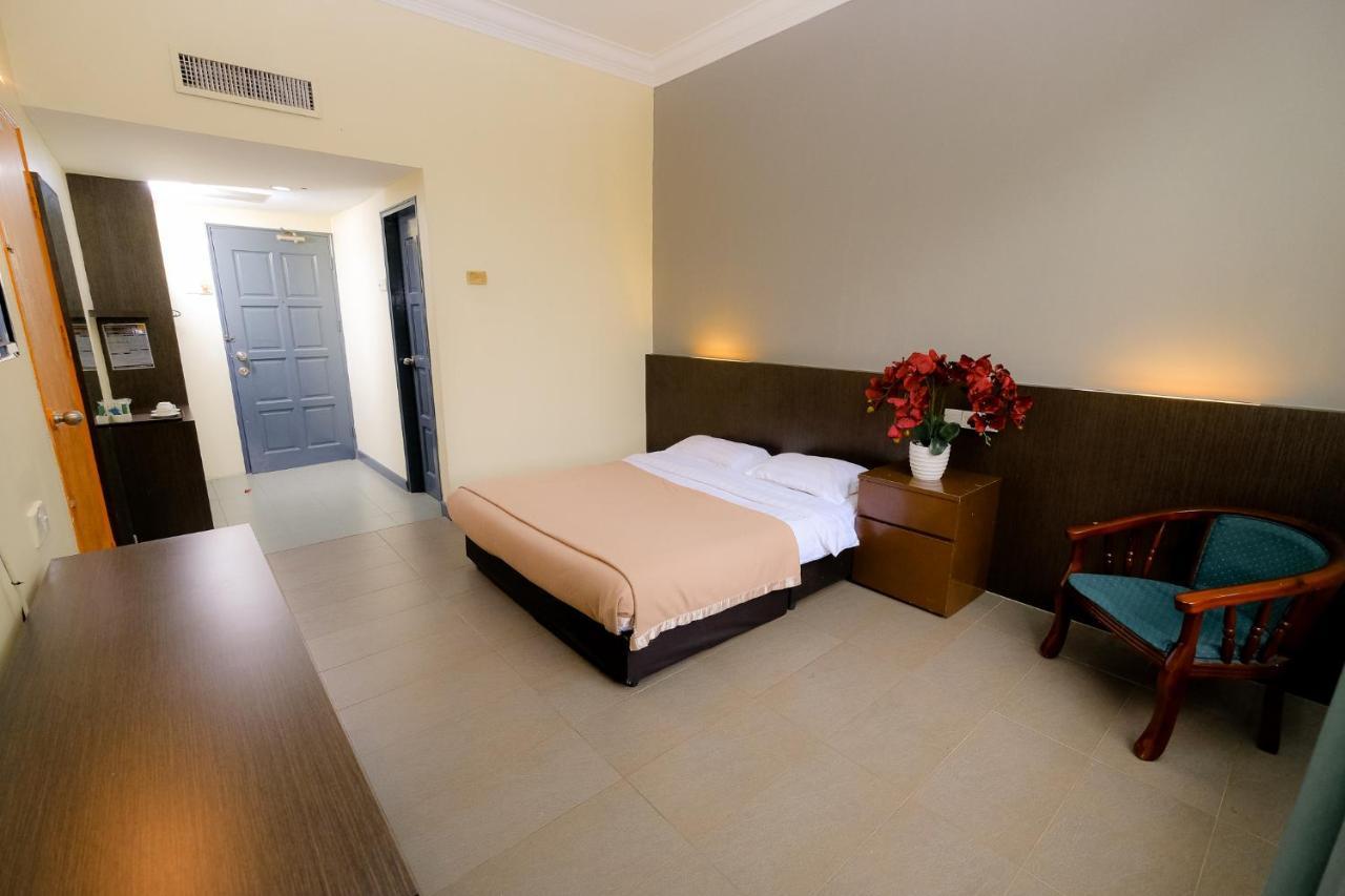 Super Oyo Capital O 90146 Alh Continental Resort Karak 외부 사진