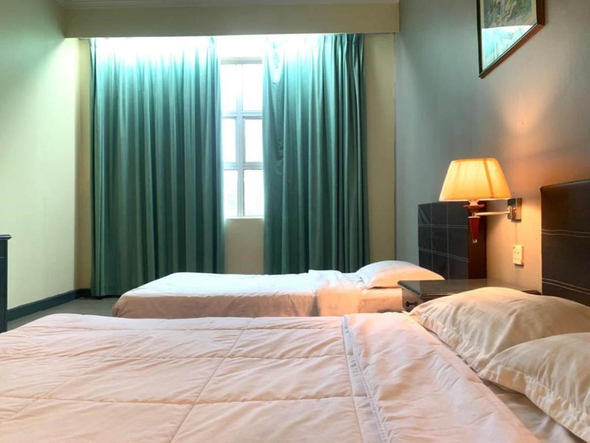 Super Oyo Capital O 90146 Alh Continental Resort Karak 외부 사진