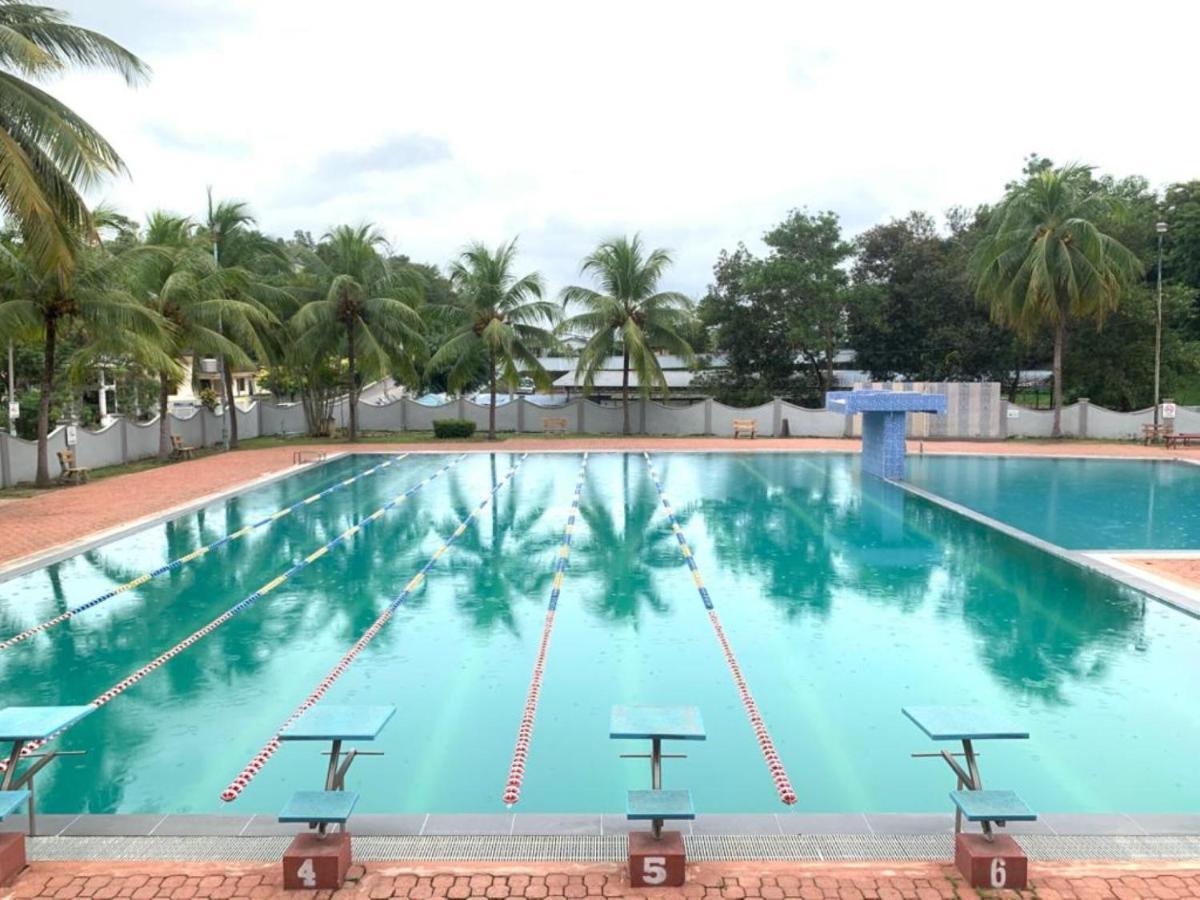 Super Oyo Capital O 90146 Alh Continental Resort Karak 외부 사진