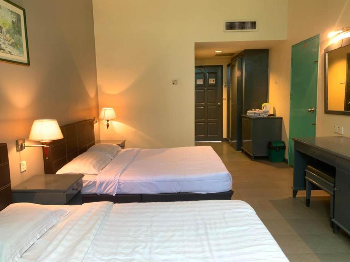 Super Oyo Capital O 90146 Alh Continental Resort Karak 외부 사진