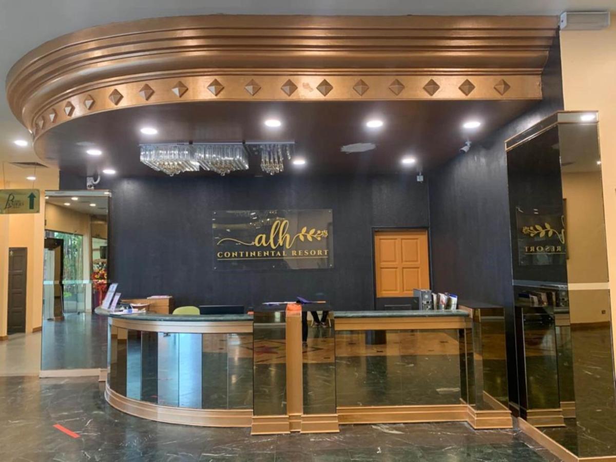 Super Oyo Capital O 90146 Alh Continental Resort Karak 외부 사진