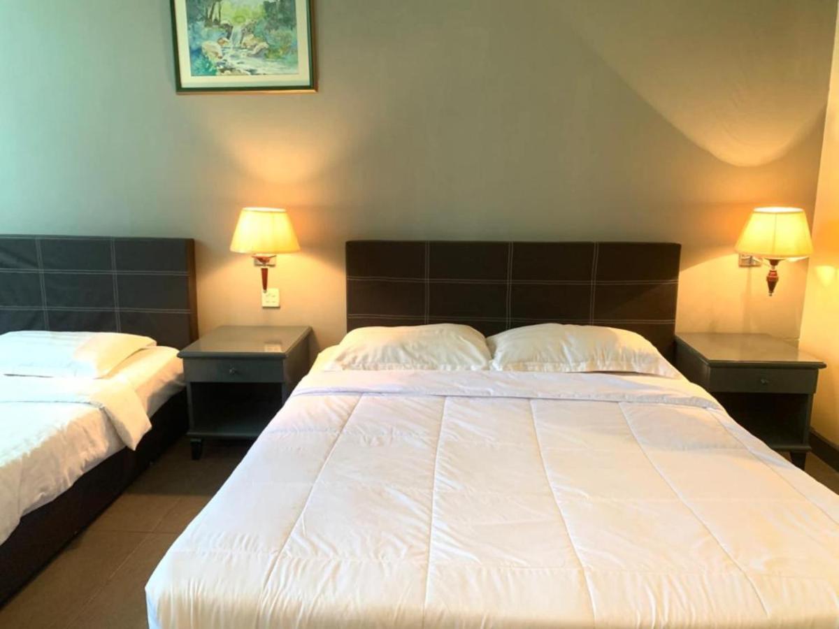 Super Oyo Capital O 90146 Alh Continental Resort Karak 외부 사진